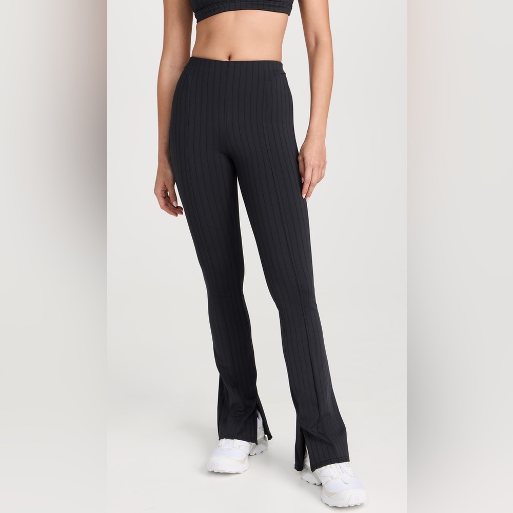 ALO Pinstripe High Waist Zip Cuff Flare Leggings - Small - NWOT - Picture 9 of 11